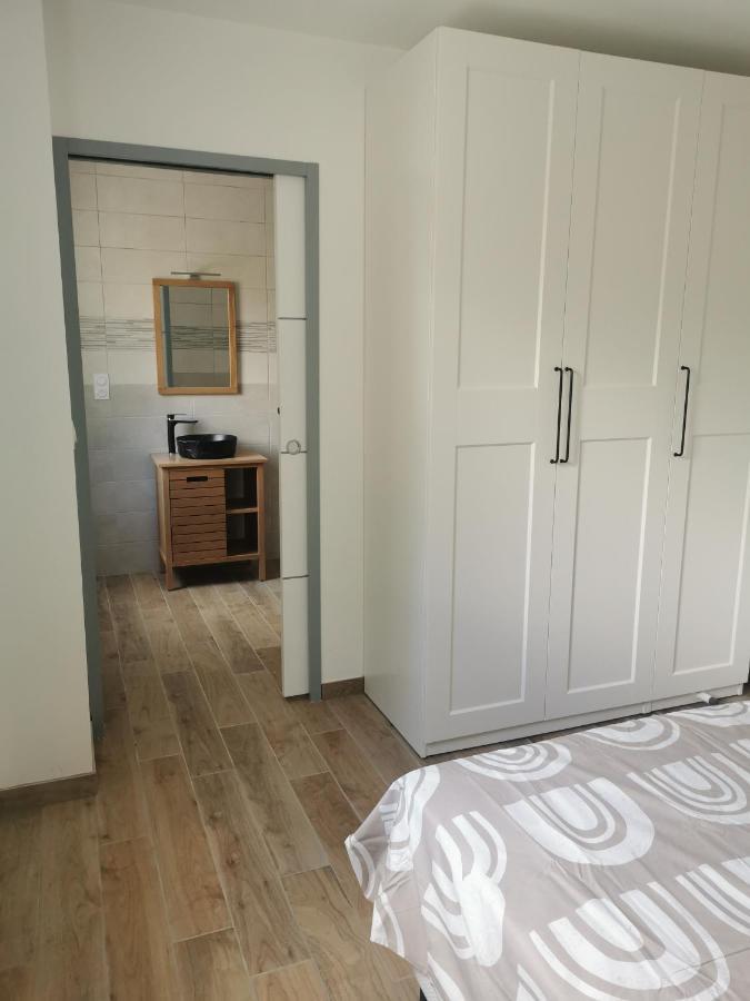 Maison Mitoyenne Au Coeur Du Pays Basque Saint-Esteben 外观 照片
